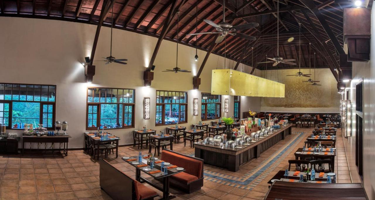 Hotel Club Mahindra Madikeri, Coorg Exterior foto