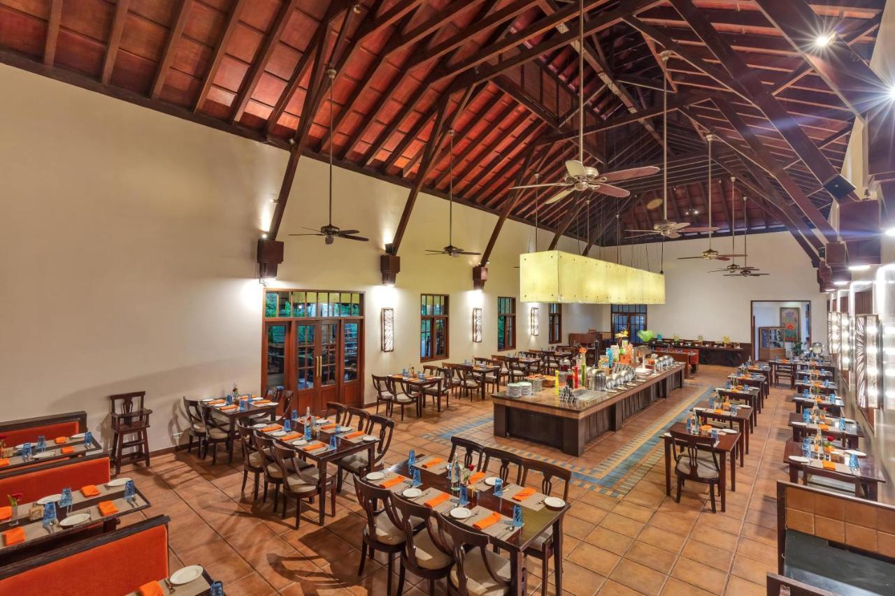 Hotel Club Mahindra Madikeri, Coorg Exterior foto