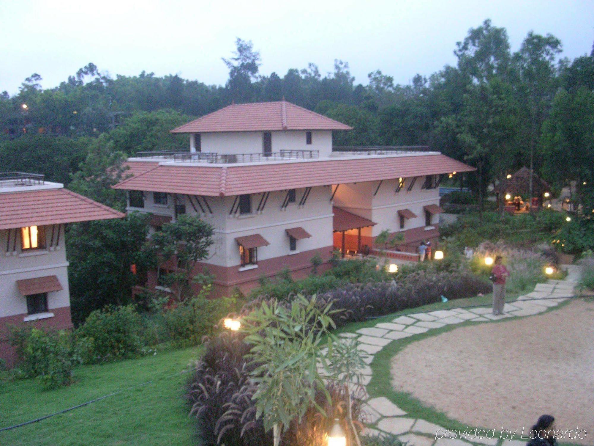 Hotel Club Mahindra Madikeri, Coorg Exterior foto